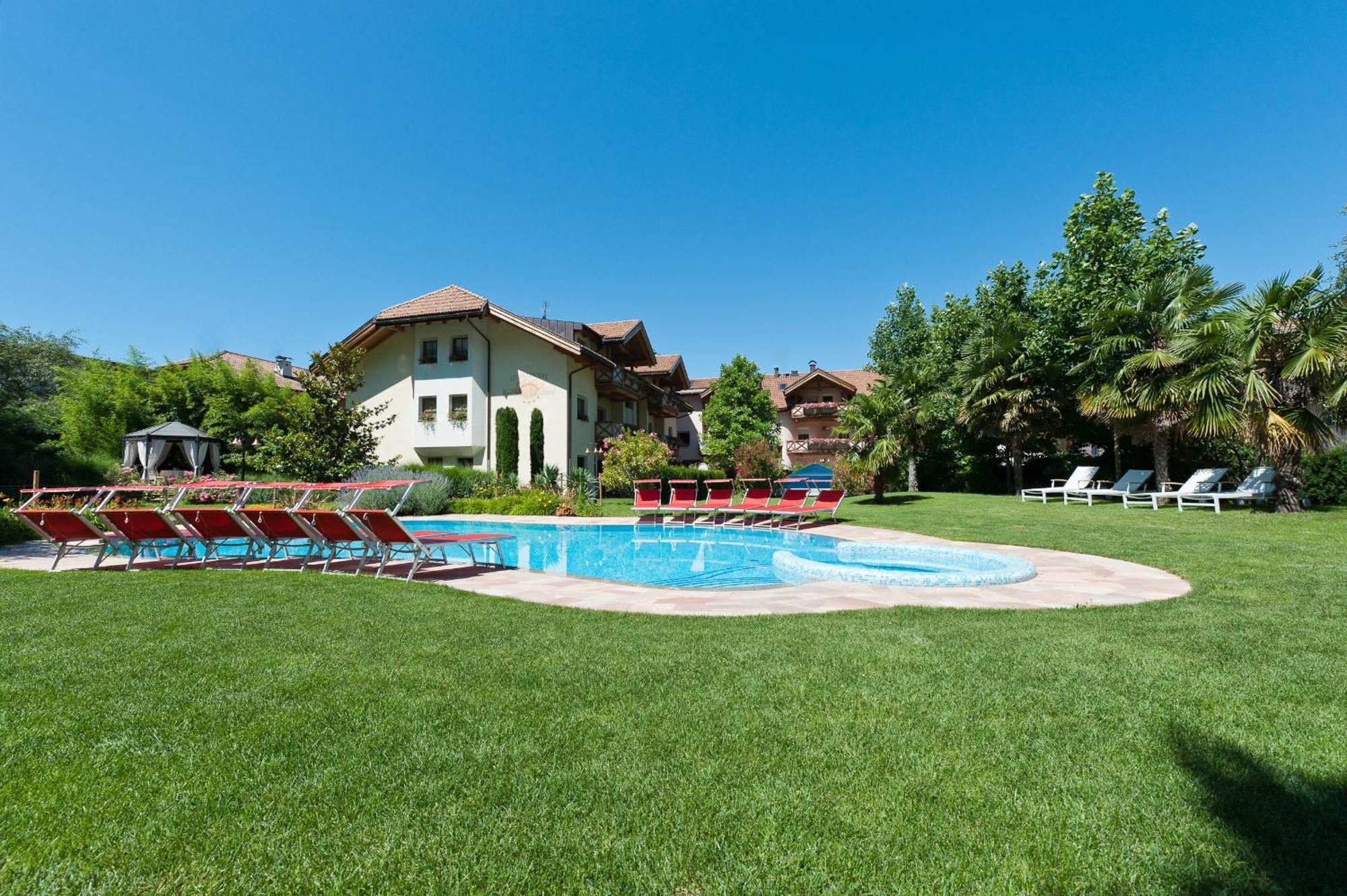 Business Resort Parkhotel Werth Bolzano Luaran gambar